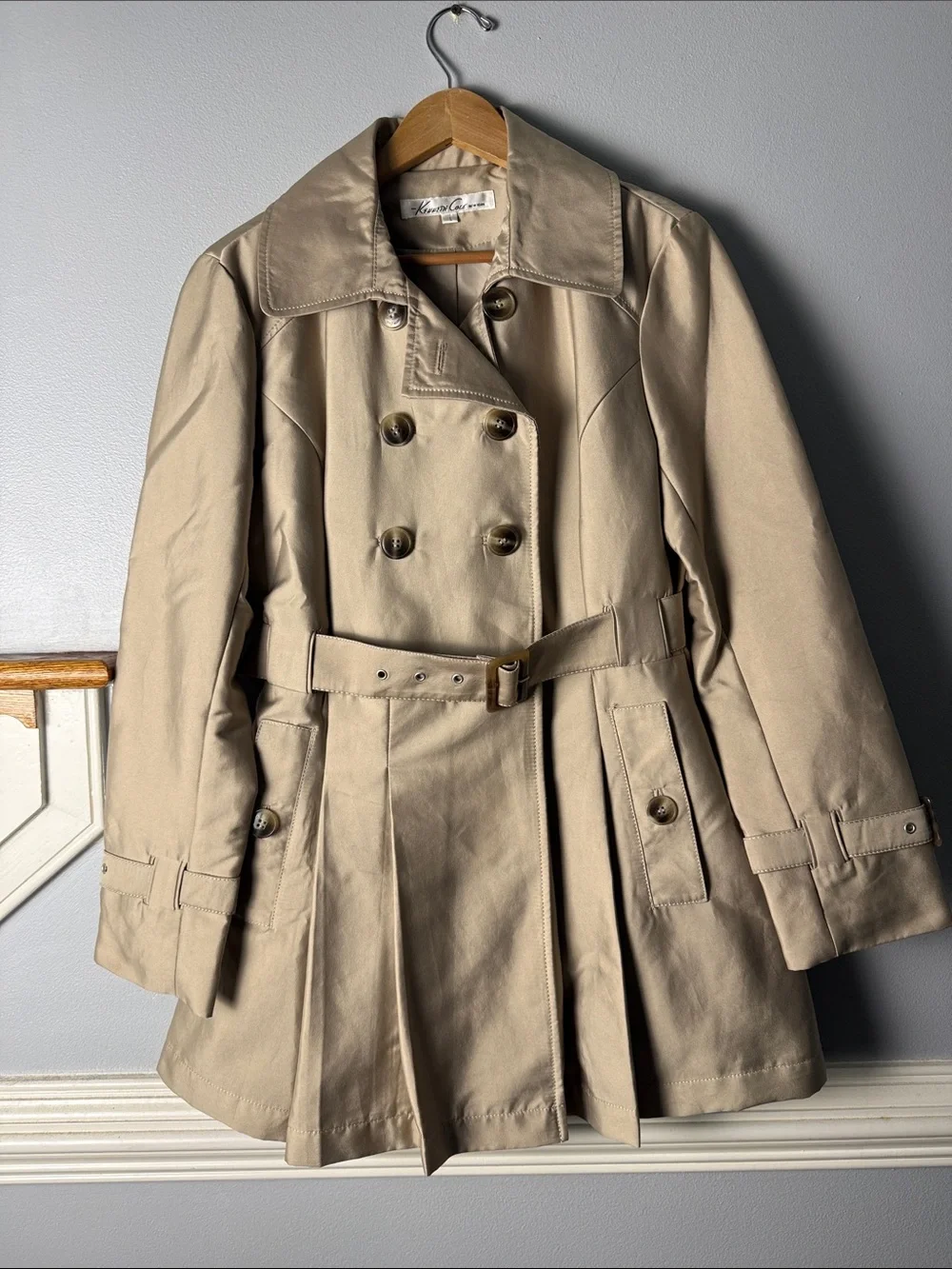 Kenneth Cole Classic Beige Double-Breasted Trench Coat with Belt GIII coat - Picture 1 of 11